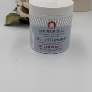 First Aid Beauty Ultra Repair Cream Intense Hydration for Dry Skin - 6oz